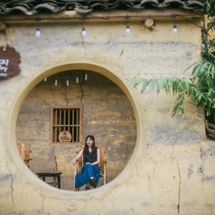 Phòng đôi có cửa sổ